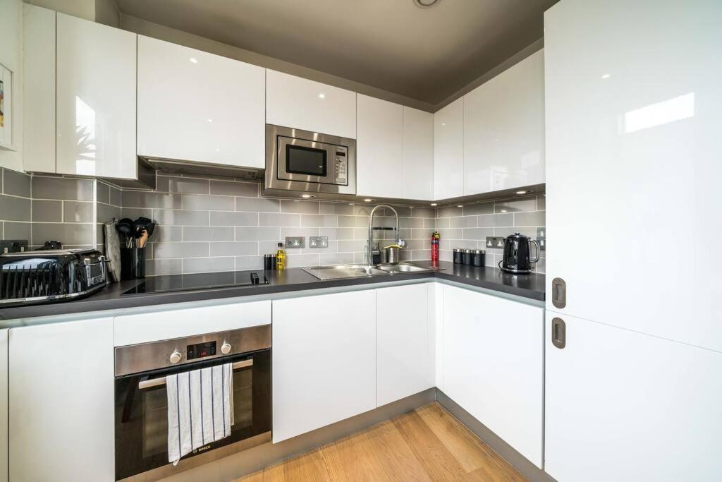 Modern 1 Bedroom Apartment In Hackney Wick Londres Exterior foto